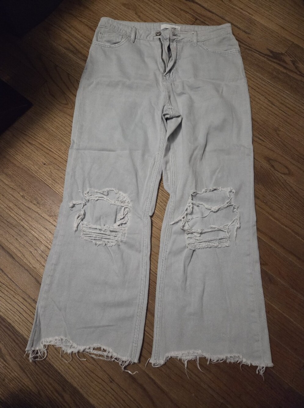 Vervet Light Blue Distressed Jeans